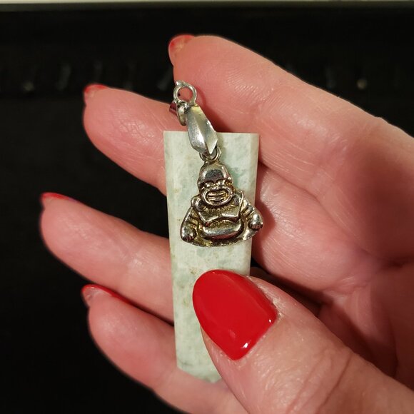 Buddha Necklace Pendant with Precious Stone - Picture 4 of 6